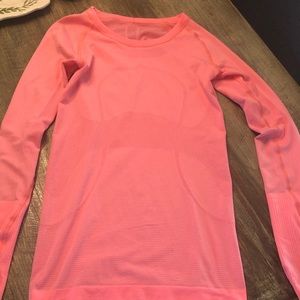 Lululemon swiftly tech long sleeve crew